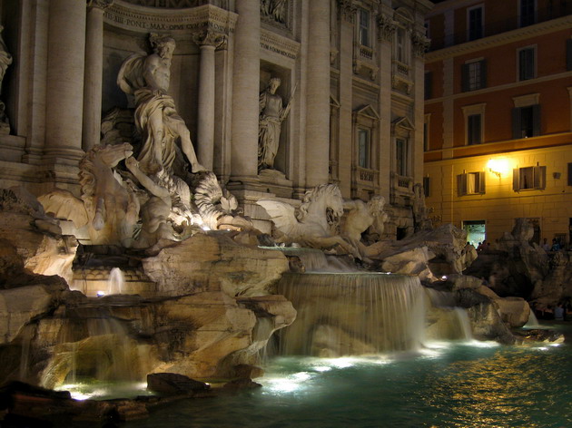 Fontana di Trevi - Back to attractions and sights - Rom 